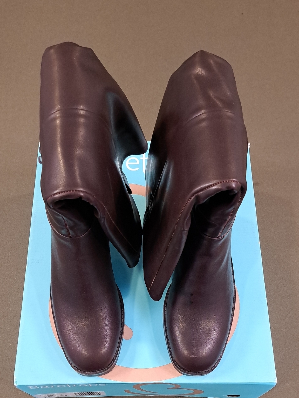 Baretraps Gretchin Tall Boots - Color: Dark Brown - Size: 7.5 - Picture 3 of 10